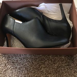 Coach Seneca booties size 11 black